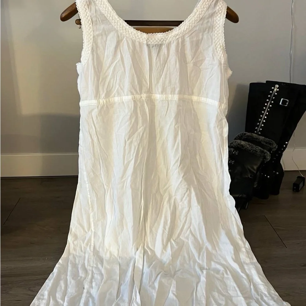 Vintage Elegant White Lace Trim Dress - Picture 7 of 7